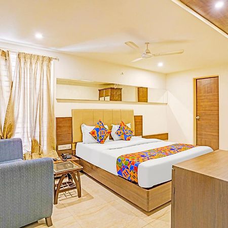 Fabhotel Prime Sky Light 巴罗达 外观 照片