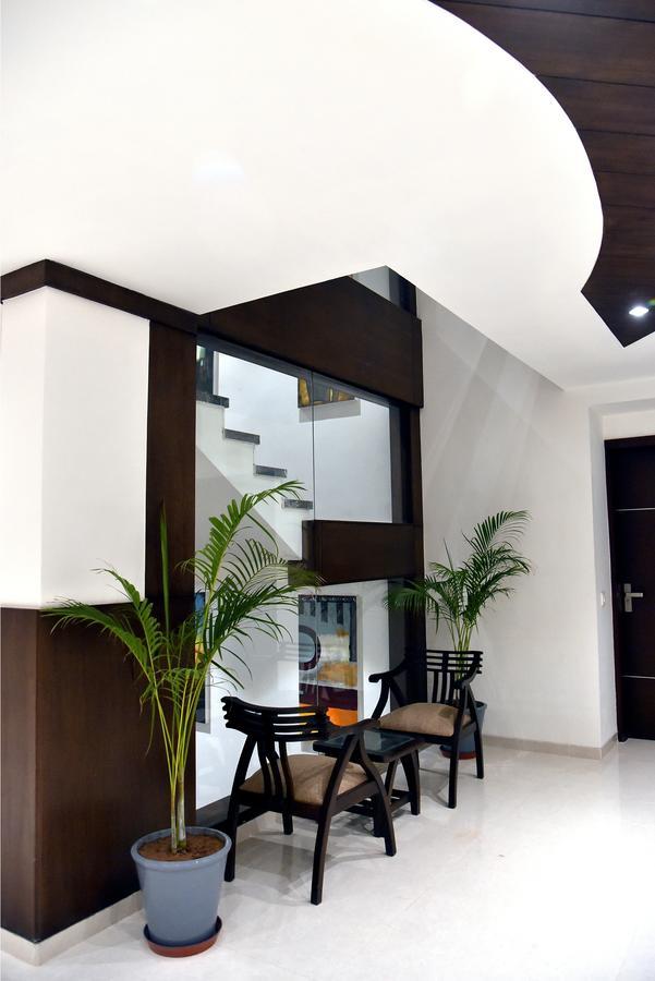 Fabhotel Prime Sky Light 巴罗达 外观 照片